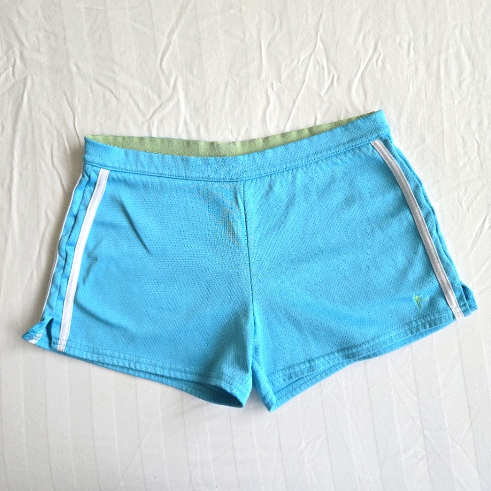 Danskin Girls Light Blue Athletic Mesh pull on Shorts L 10-12 White Stripes slit